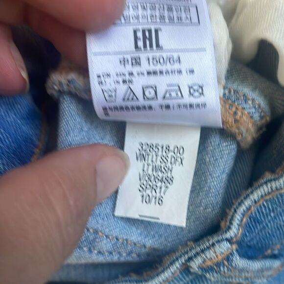 NWT Gap Kids Mid Rise Jeans Light Wash Size 12 Regular - Picture 6 of 9